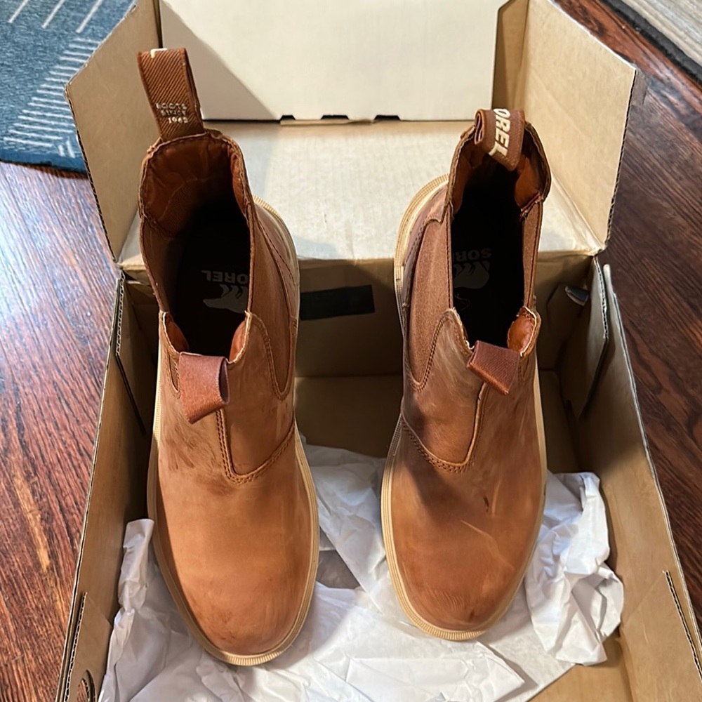 Sorel Women’s Dark Tan Chelsea Boots